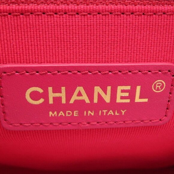 CHANEL Matelasse Chain Backpack Calfskin Black - Picture 8 of 11